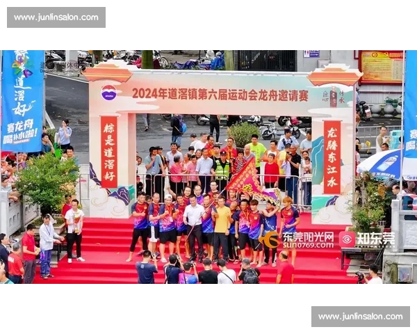 自贡富顺：百余名健儿劈波斩浪 全民健身游泳赛落幕